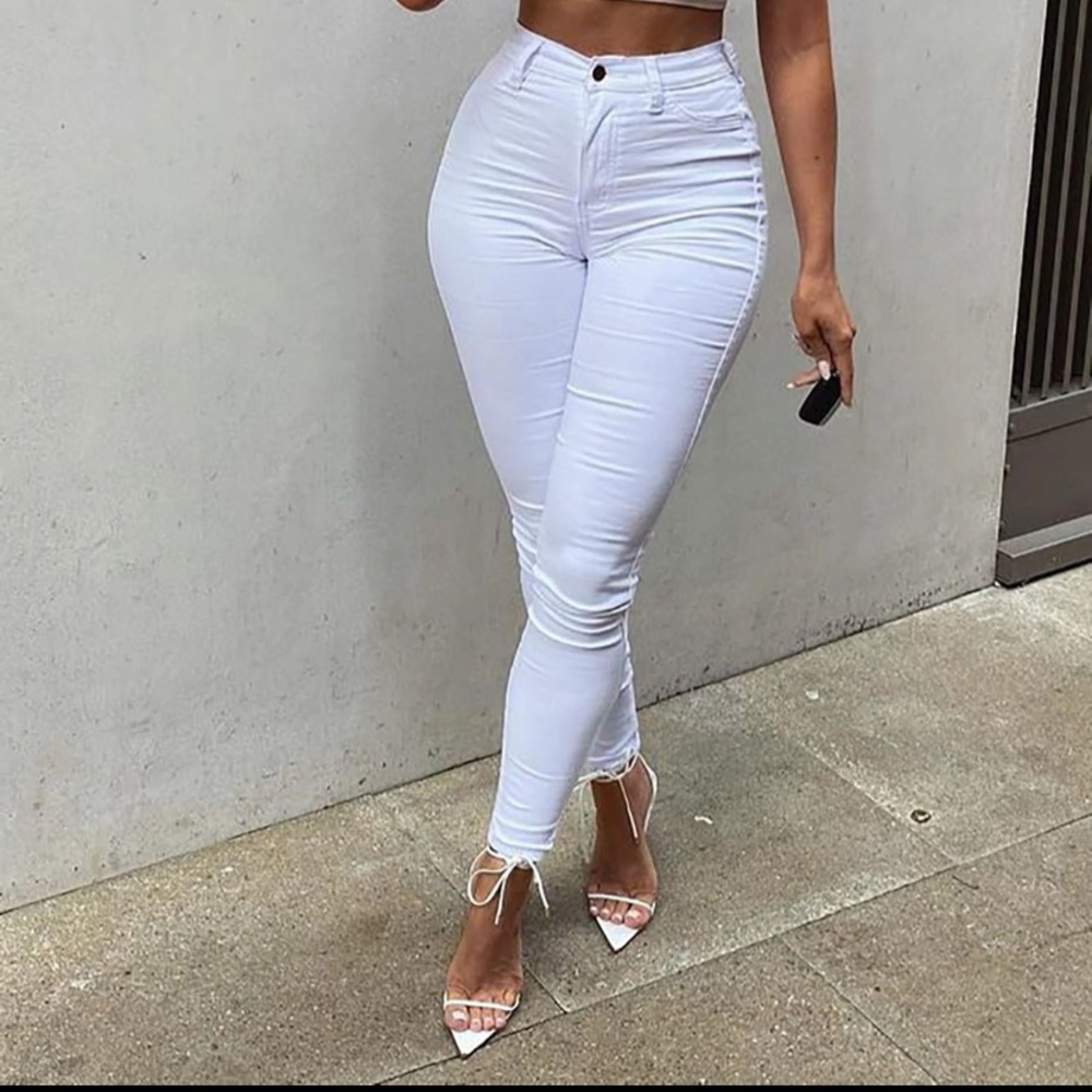 Fashion Nova Classic High Waisted Skinny Jeans NWT